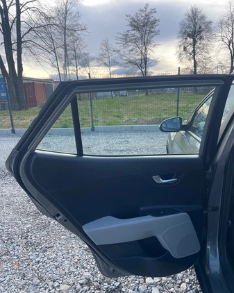 Kia Stonic cena 59900 przebieg: 60302, rok produkcji 2018 z Nysa małe 667